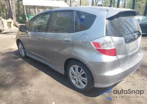 2010 Honda Fit Sport из США, поврежденный, VIN JHMGE8H41AC002201